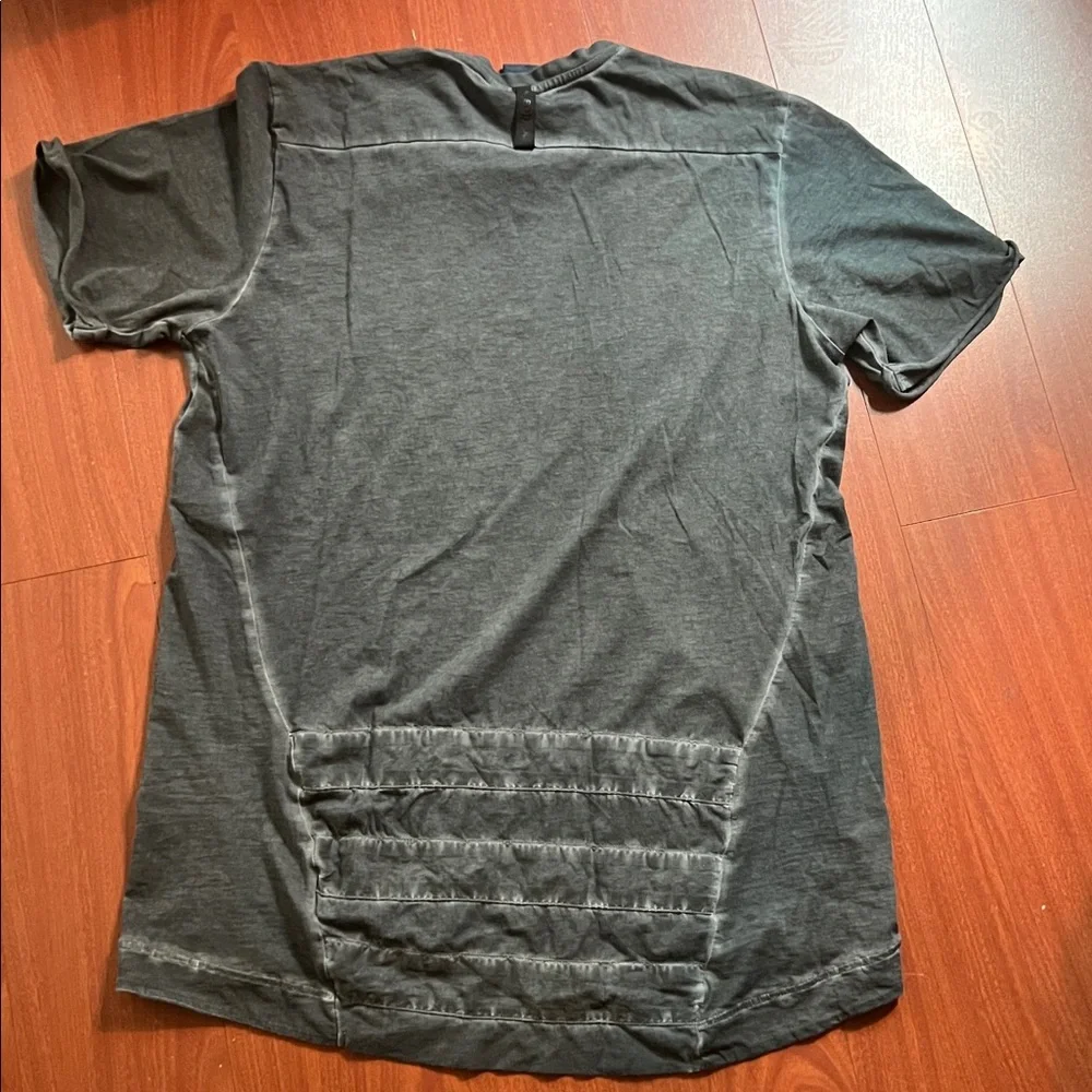 Adidas Men's Charcoal Short Sleeve‎ Tee size M